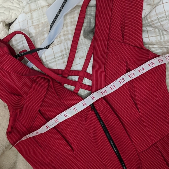 Nanette Lepore Ruby Dress Sz 6 read - Picture 5 of 6